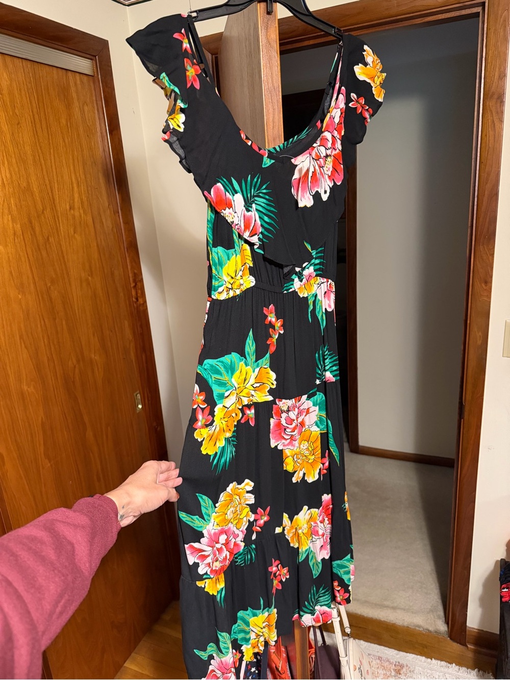 NWT Old Navy Black Maxi Dress with Yellow, Pink and Green Floral Print size S